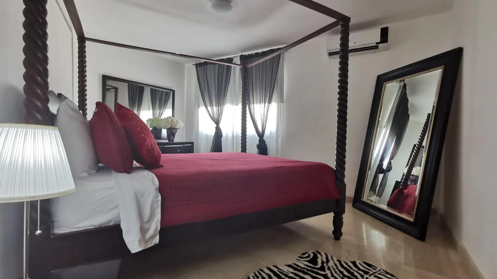 Caribbean Villas And Suites - Playa Los Corales Punta Cana 5*,