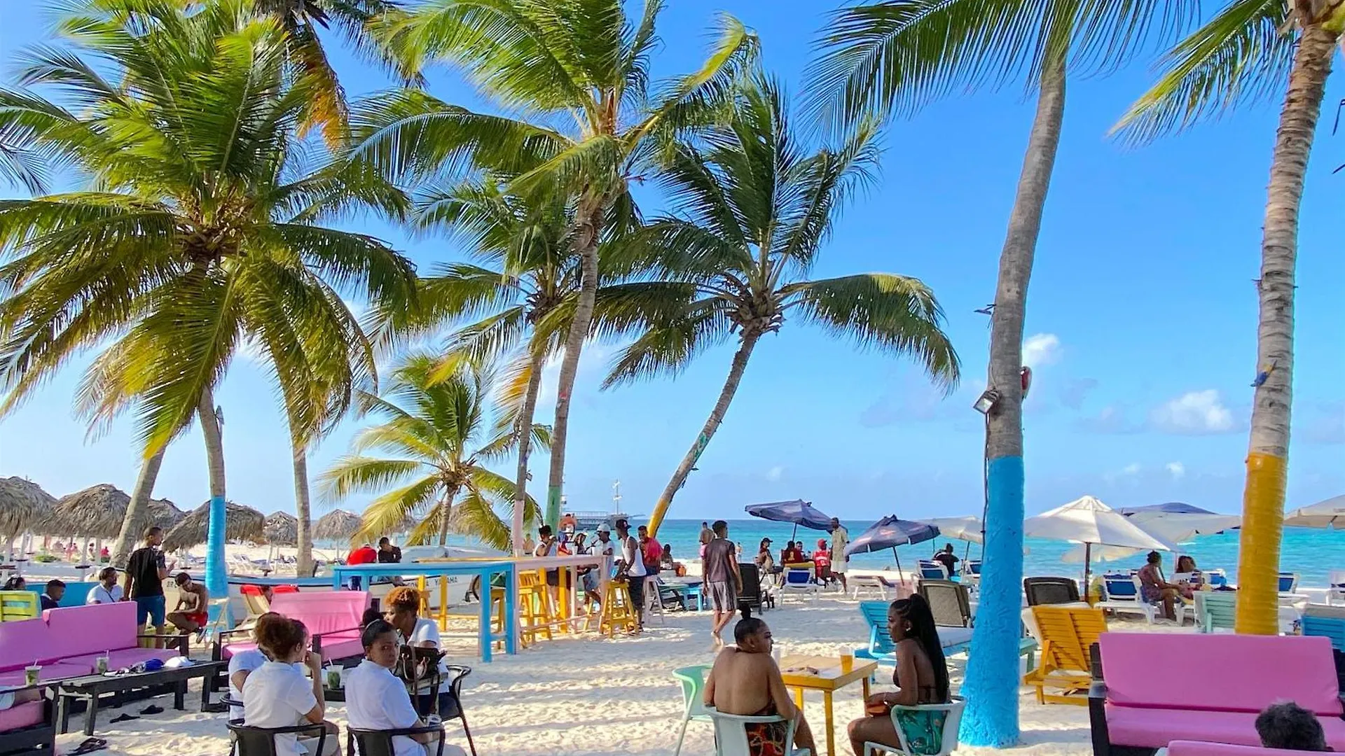 Caribbean Villas And Suites - Playa Los Corales Punta Cana Hotel