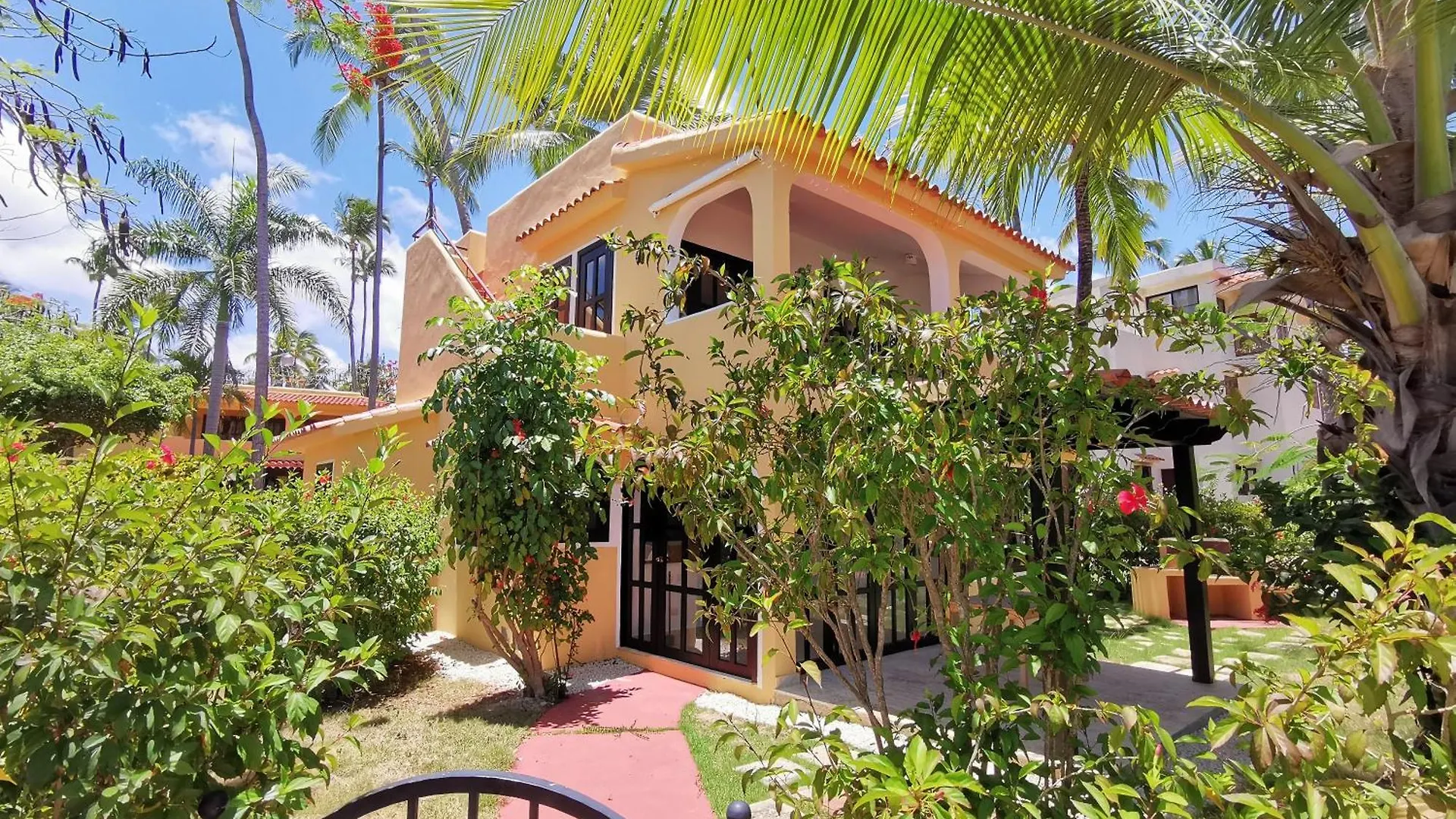 Caribbean Villas And Suites - Playa Los Corales Punta Cana 5*,