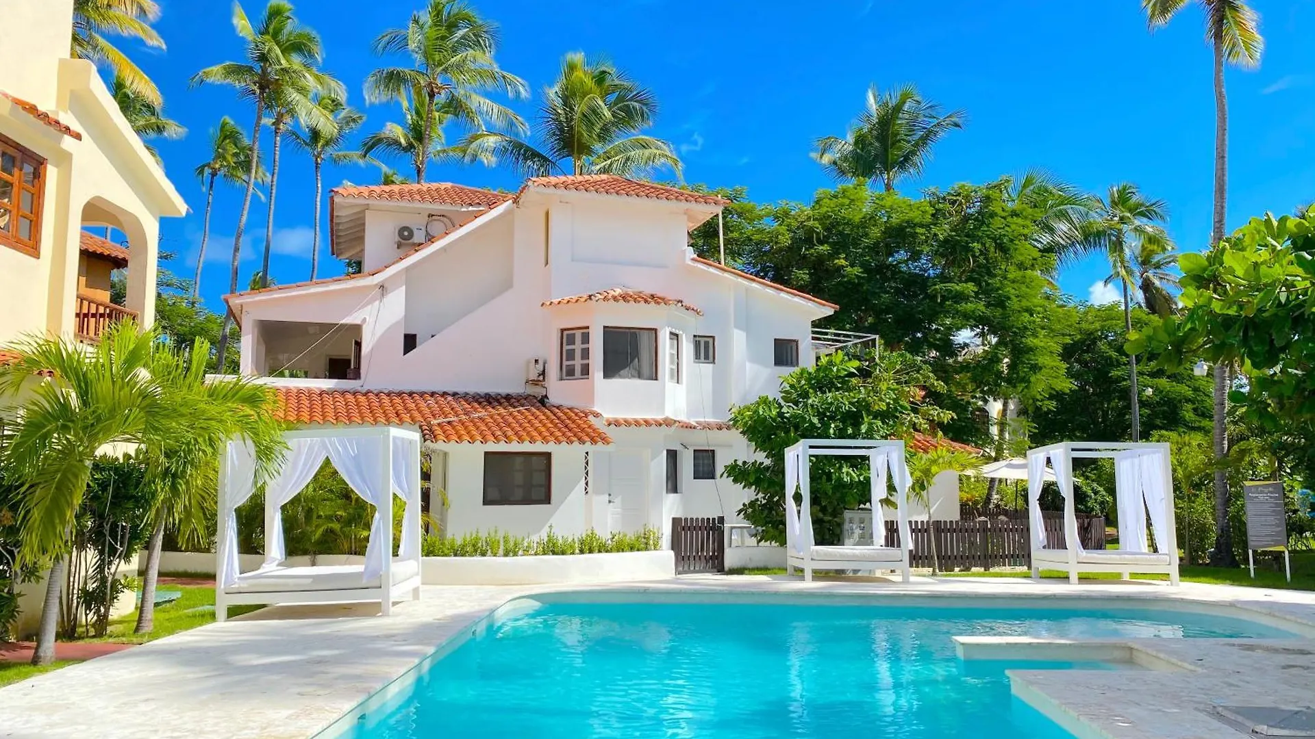 Caribbean Villas And Suites - Playa Los Corales Punta Cana 5*,  Den Dominikanske Republik